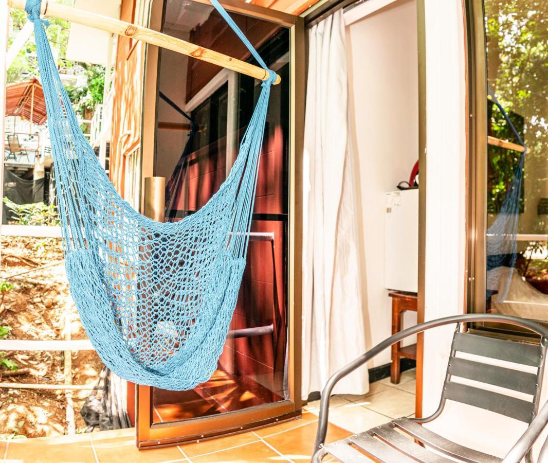 Casa Valentina - Ocean, Nature, Relax, Central Quepos Exterior photo
