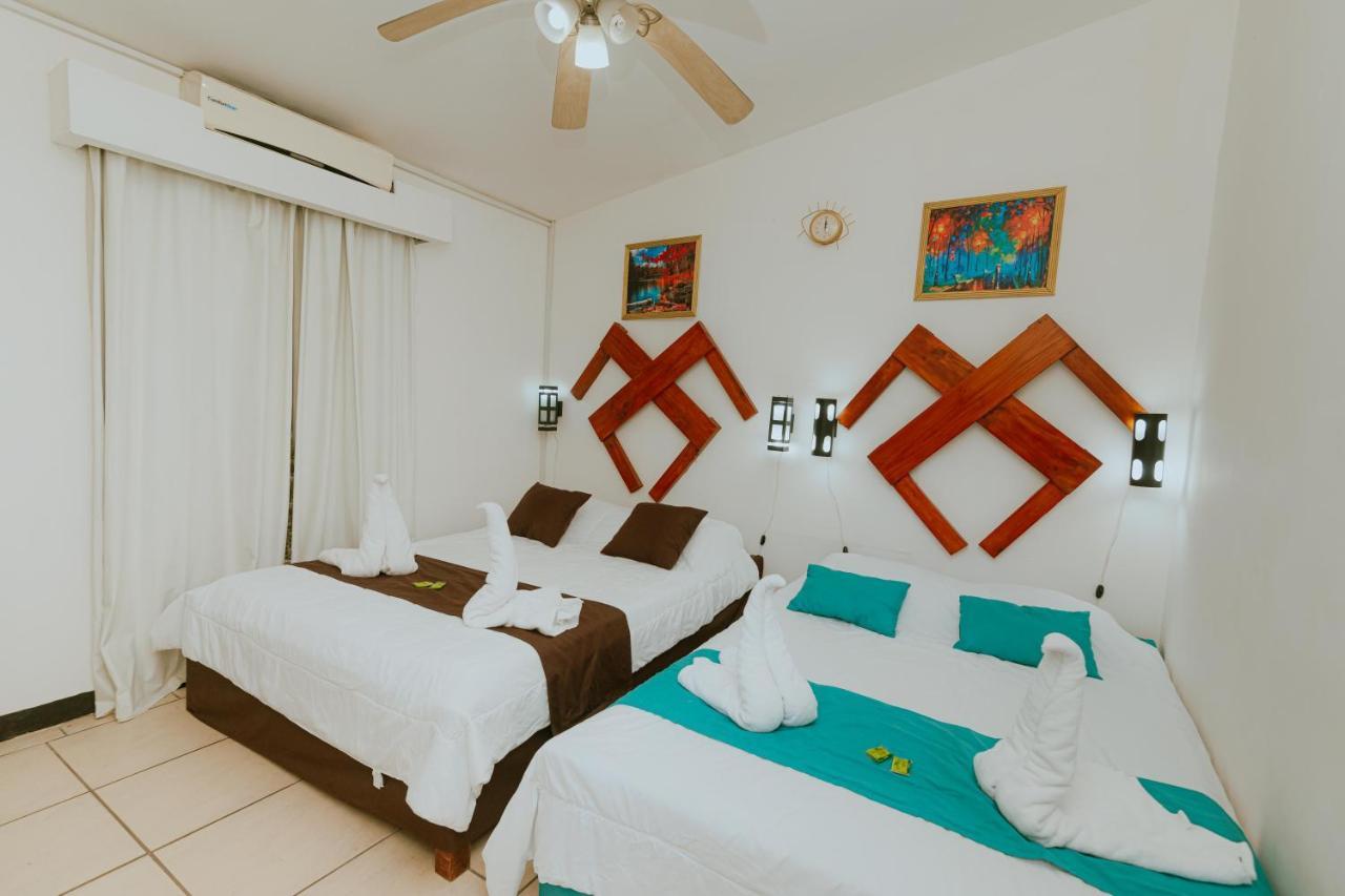 Casa Valentina - Ocean, Nature, Relax, Central Quepos Exterior photo